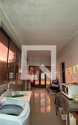 Casa à venda com 386m², 3 quartos e 2 vagasLavanderia