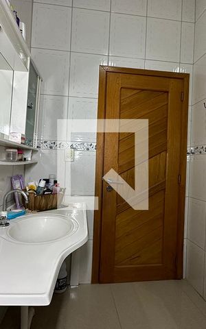 Casa à venda com 386m², 3 quartos e 2 vagasBanheiro da Suíte
