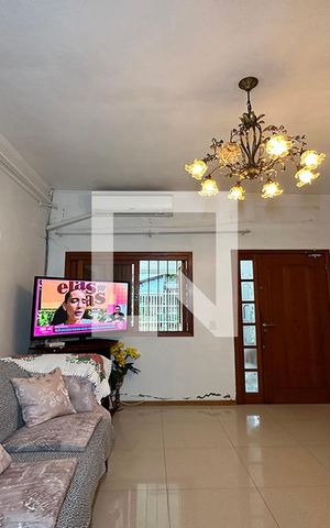 Casa à venda com 386m², 3 quartos e 2 vagasSala