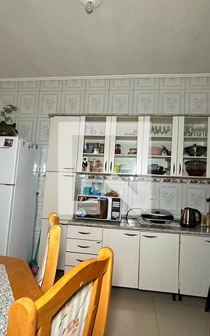 Casa à venda com 386m², 3 quartos e 2 vagasCozinha
