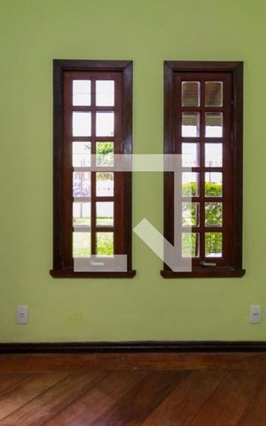 Casa à venda com 200m², 4 quartos e 3 vagas