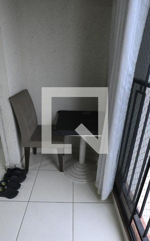 Apartamento à venda com 55m², 2 quartos e 1 vaga Apartamento à venda com 55m², 2 quartos e 1 vagavaranda