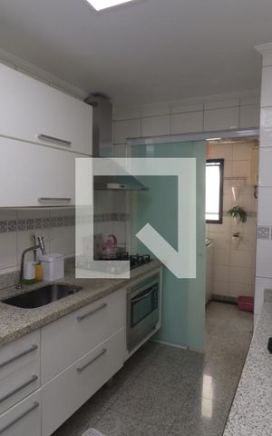 Apartamento à venda com 84m², 3 quartos e 2 vagasCozinha