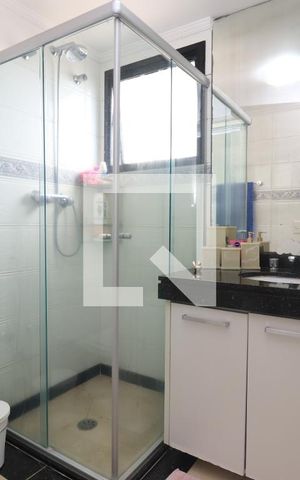 Apartamento à venda com 84m², 3 quartos e 2 vagasBanheiro da Suíte