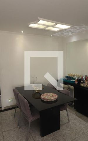 Apartamento à venda com 84m², 3 quartos e 2 vagasSala de TV
