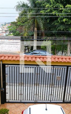 Casa à venda com 150m², 3 quartos e 4 vagas Casa à venda com 150m², 3 quartos e 4 vagasVista da Sala