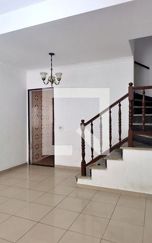 Casa à venda com 125m², 2 quartos e 1 vagaSala