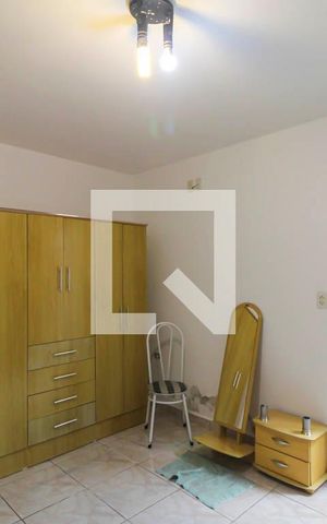 Casa para alugar com 271m², 5 quartos e 2 vagas Casa para alugar com 271m², 5 quartos e 2 vagasEdícula - Kitnet