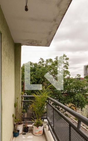 Casa à venda com 60m², 3 quartos e 3 vagas Casa à venda com 60m², 3 quartos e 3 vagasVaranda do Quarto