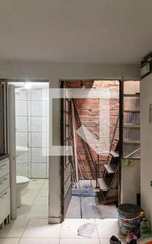 Casa à venda com 60m², 3 quartos e 3 vagas Casa à venda com 60m², 3 quartos e 3 vagasSuíte 2
