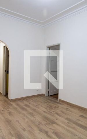 Apartamento à venda com 65m², 2 quartos e sem vagaSala