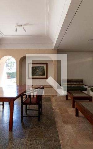 Apartamento à venda com 68m², 2 quartos e 1 vaga Apartamento à venda com 68m², 2 quartos e 1 vagaÁrea comum - Salão de festas