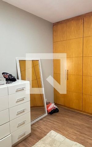 Apartamento à venda com 250m², 4 quartos e 2 vagas Apartamento à venda com 250m², 4 quartos e 2 vagasQuarto 1