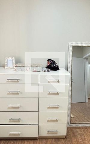 Apartamento à venda com 250m², 4 quartos e 2 vagas Apartamento à venda com 250m², 4 quartos e 2 vagasQuarto 1