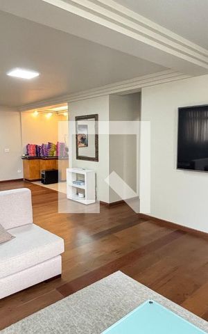 Apartamento à venda com 250m², 4 quartos e 2 vagas Apartamento à venda com 250m², 4 quartos e 2 vagasSala - Sala de Estar