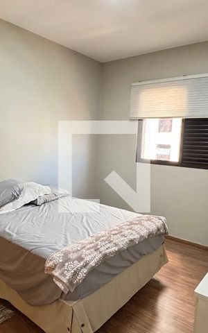 Apartamento à venda com 250m², 4 quartos e 2 vagas Apartamento à venda com 250m², 4 quartos e 2 vagasQuarto 2