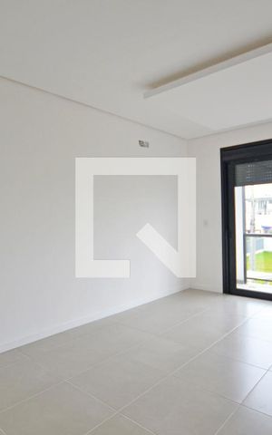 Casa de condomínio à venda com 153m², 3 quartos e 2 vagasSuíte