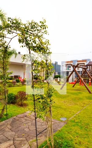 Casa de condomínio à venda com 153m², 3 quartos e 2 vagasÁrea comum - Playground