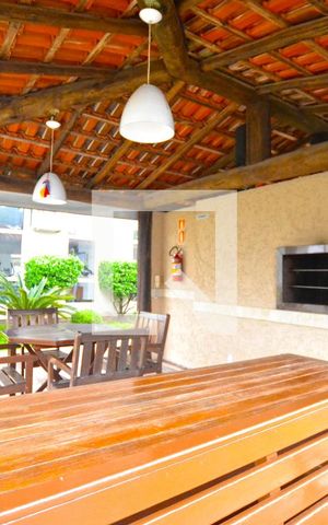 Casa de condomínio à venda com 153m², 3 quartos e 2 vagasÁrea comum - Salão de festas