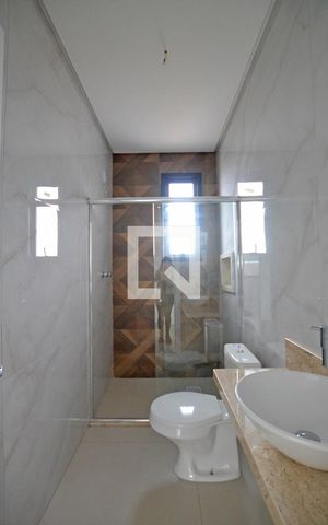 Casa de condomínio à venda com 153m², 3 quartos e 2 vagasBanheiro da Suíte