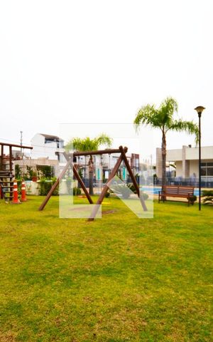Casa de condomínio à venda com 153m², 3 quartos e 2 vagasÁrea comum - Playground