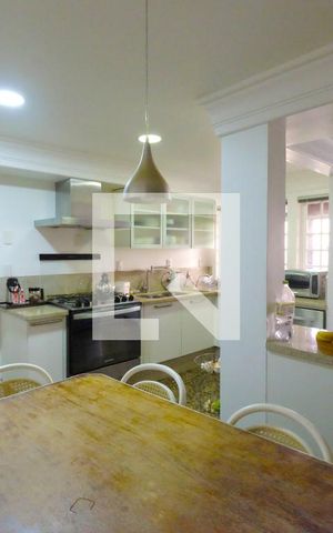 Apartamento à venda com 400m², 4 quartos e 3 vagasCozinha