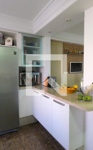 Apartamento à venda com 400m², 4 quartos e 3 vagasCozinha