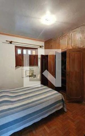 Casa à venda com 370m², 4 quartos e 4 vagas