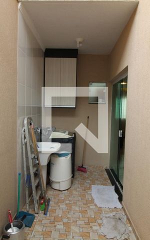 Casa à venda com 64m², 2 quartos e 2 vagasÁrea de Serviço