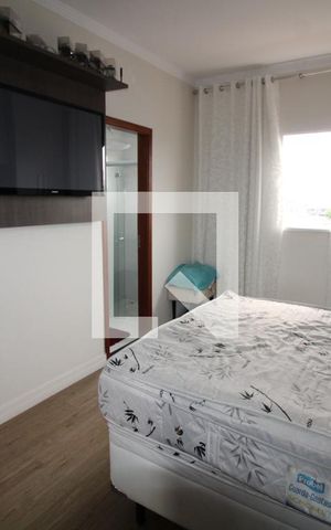 Casa à venda com 64m², 2 quartos e 2 vagasSuíte 2