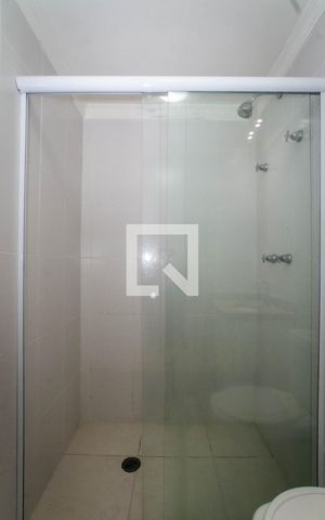 Apartamento para alugar com 68m², 2 quartos e 1 vaga Apartamento para alugar com 68m², 2 quartos e 1 vagaBanheiro