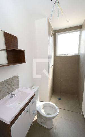 Apartamento para alugar com 44m², 2 quartos e sem vagaBanheiro