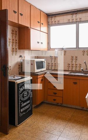 Apartamento para alugar com 130m², 3 quartos e sem vaga Apartamento para alugar com 130m², 3 quartos e sem vagaCozinha