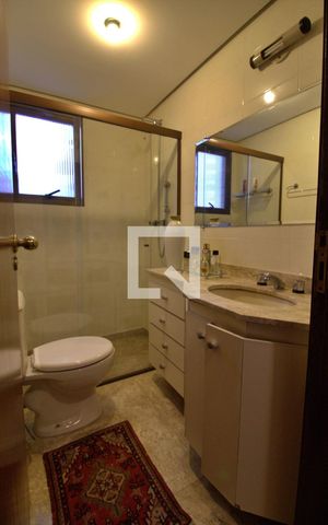 Apartamento à venda com 104m², 3 quartos e 2 vagas Apartamento à venda com 104m², 3 quartos e 2 vagasBanheiro