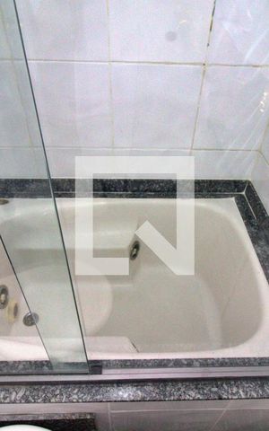 Apartamento à venda com 104m², 3 quartos e 2 vagas Apartamento à venda com 104m², 3 quartos e 2 vagasBanheiro da Suíte 3