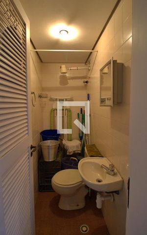 Apartamento à venda com 104m², 3 quartos e 2 vagas Apartamento à venda com 104m², 3 quartos e 2 vagasBanheiro de Serviço