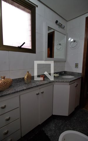 Apartamento à venda com 104m², 3 quartos e 2 vagas Apartamento à venda com 104m², 3 quartos e 2 vagasBanheiro da Suíte 3