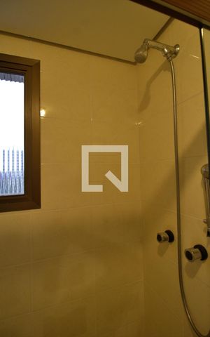 Apartamento à venda com 104m², 3 quartos e 2 vagas Apartamento à venda com 104m², 3 quartos e 2 vagasBanheiro
