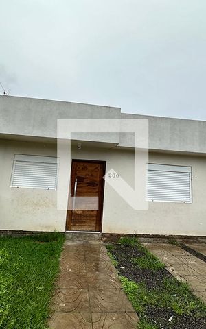 Casa para alugar com 60m², 3 quartos e 1 vagaFachada