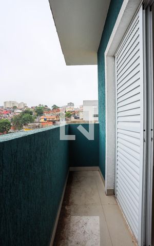 Casa para alugar com 230m², 4 quartos e 2 vagasSuíte - varanda
