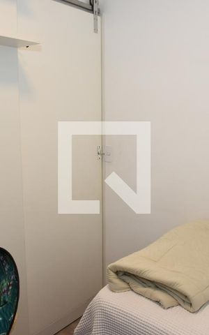 Casa à venda com 202m², 3 quartos e 2 vagasQuarto 3