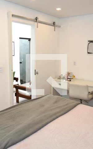 Casa à venda com 202m², 3 quartos e 2 vagasQuarto 1 - Suíte