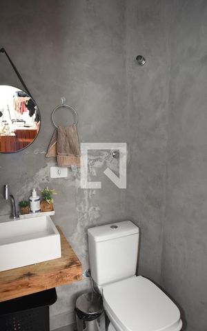 Casa à venda com 202m², 3 quartos e 2 vagasBanheiro de serviço