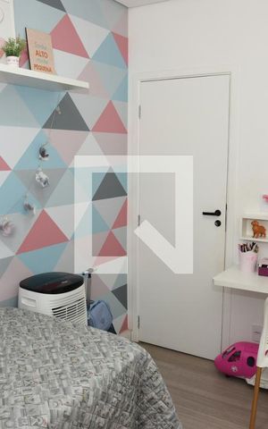Casa à venda com 202m², 3 quartos e 2 vagasQuarto 2