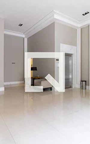 Apartamento para alugar com 137m², 4 quartos e 3 vagas Apartamento para alugar com 137m², 4 quartos e 3 vagasHall de entrada