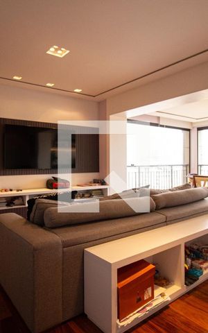 Apartamento para alugar com 137m², 4 quartos e 3 vagas Apartamento para alugar com 137m², 4 quartos e 3 vagasSala