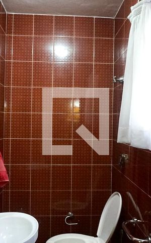 Casa de condomínio à venda com 194m², 3 quartos e 3 vagas Casa de condomínio à venda com 194m², 3 quartos e 3 vagasLavabo