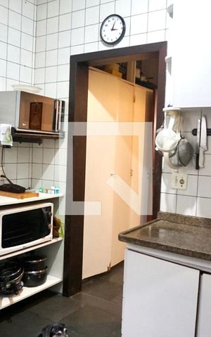 Casa de condomínio à venda com 194m², 3 quartos e 3 vagas Casa de condomínio à venda com 194m², 3 quartos e 3 vagasCozinha