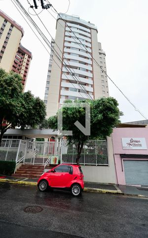 Apartamento à venda com 84m², 3 quartos e 2 vagasFachada