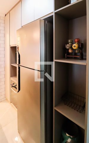 Apartamento à venda com 84m², 3 quartos e 2 vagasCozinha